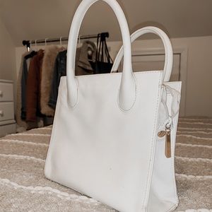 Giani Bernini white purse